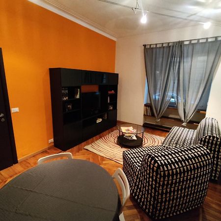 Bell'Appartamento In Cit Turin, Interamente Ristrutturato Ngoại thất bức ảnh