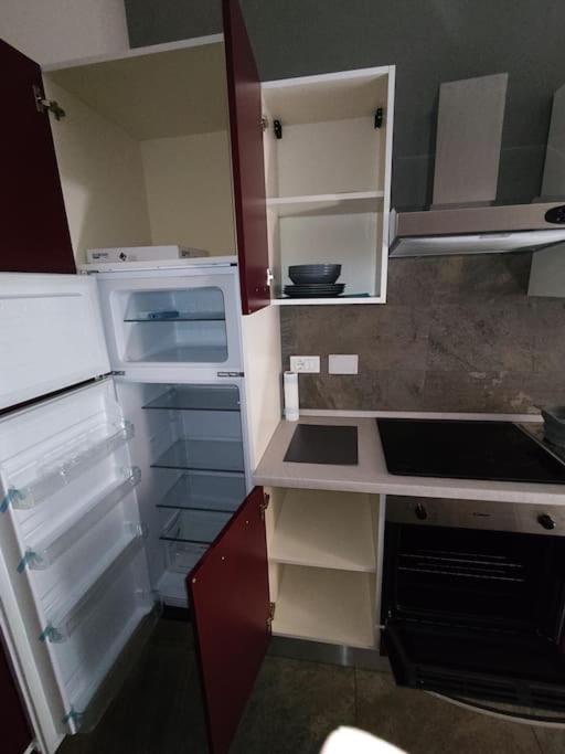 Bell'Appartamento In Cit Turin, Interamente Ristrutturato Ngoại thất bức ảnh